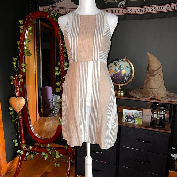 BCBGeneration Women’s Dress. - Picture 1 of 6